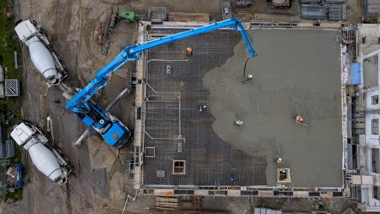 Betonstort filmen met een drone: zo leg je de stort goed vast