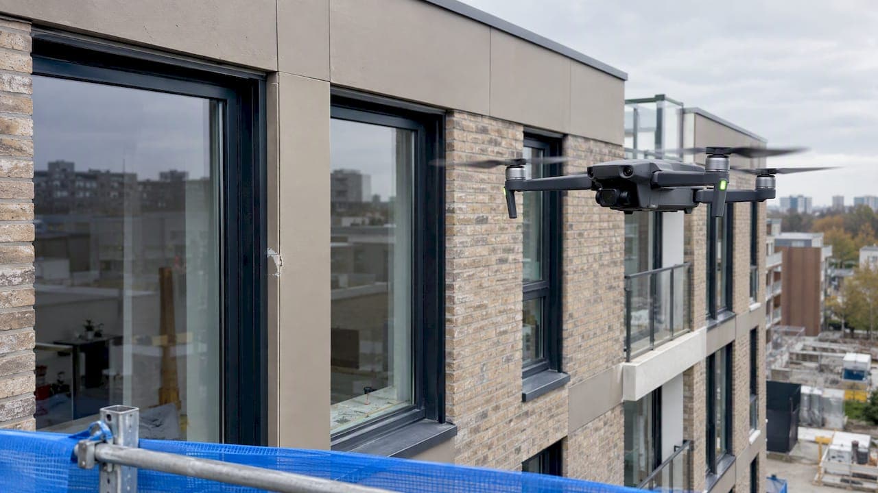 Dronefoto's bij de vooroplevering: opleverpunten goed vastleggen